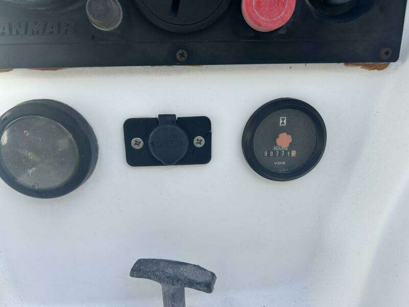 2003 Beneteau Oceanis 42 CC