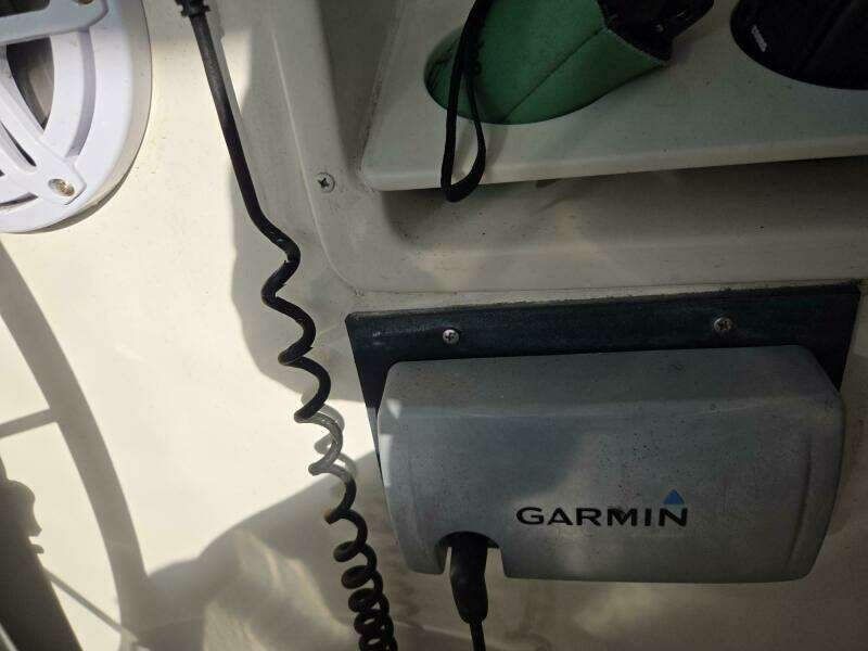 1998 Tiara Yachts Coronet