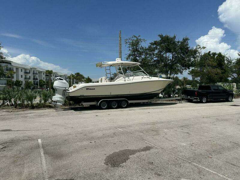 2007 Triton 315 Express