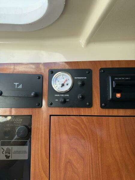 2007 Triton 315 Express