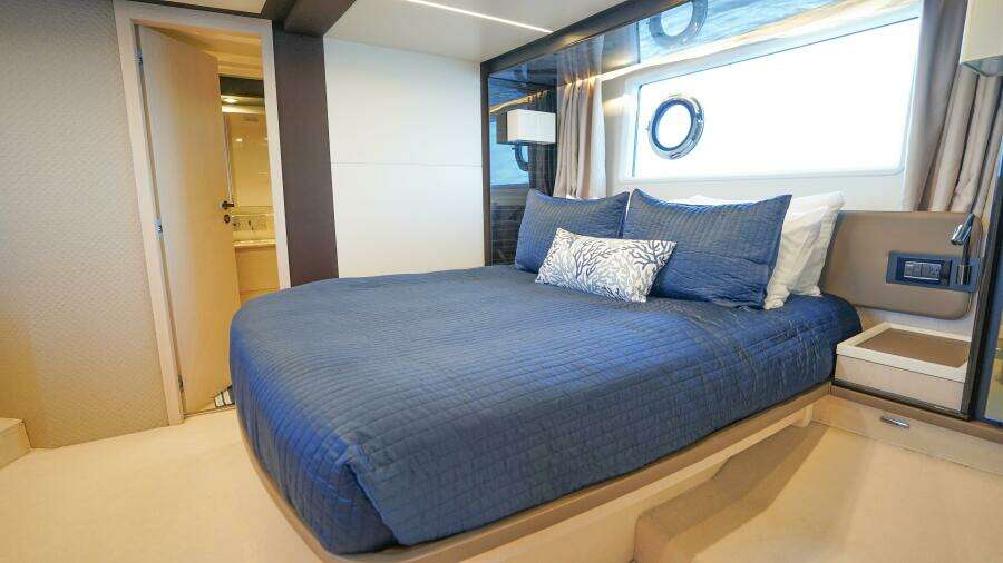 2017 Azimut 66 Flybridge