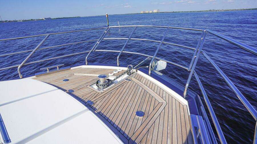 2017 Azimut 66 Flybridge