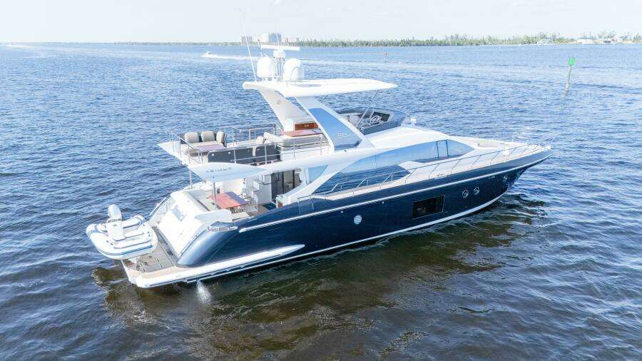 2017 Azimut 66 Flybridge