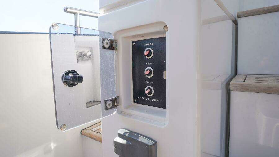 2017 Azimut 66 Flybridge