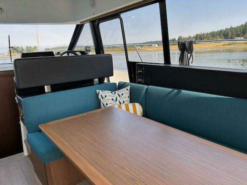 2019 Jeanneau Velasco