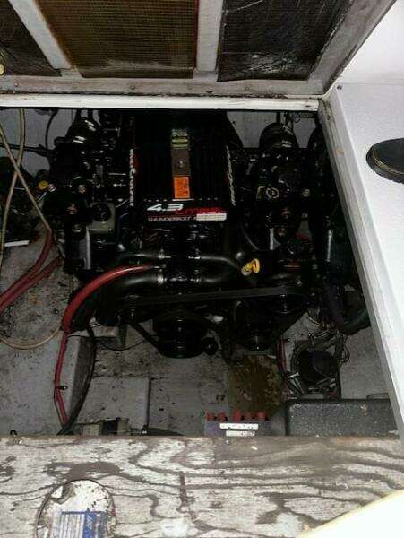 1999 Chaparral Signature 29