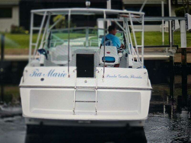 1987 Chris-Craft 284