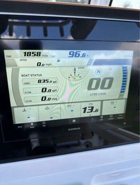 2023 Sportsman Masters 267 Bay Boat