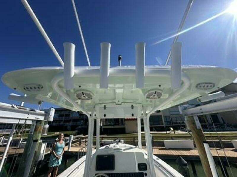 2014 Sea Hunt 27 Gamefish Forward Seating