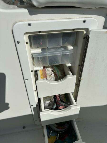 2014 Sea Hunt 27 Gamefish Forward Seating