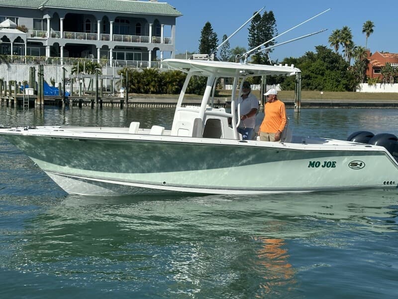 2014 Sea Hunt 27 Gamefish Forward Seating