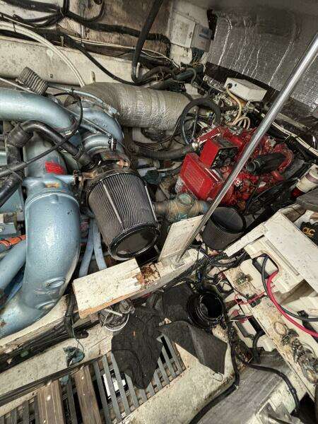 1993 Tiara Yachts 4300 Convertible