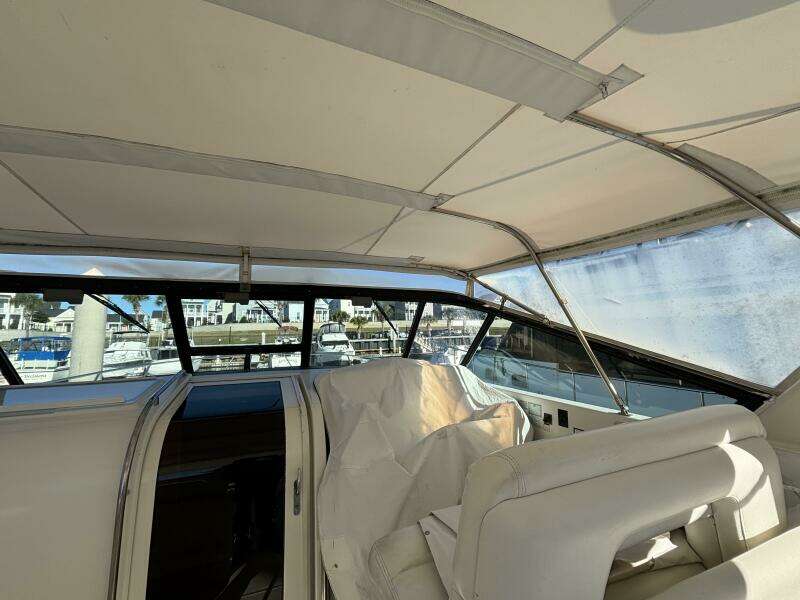 1993 Tiara Yachts 4300 Convertible