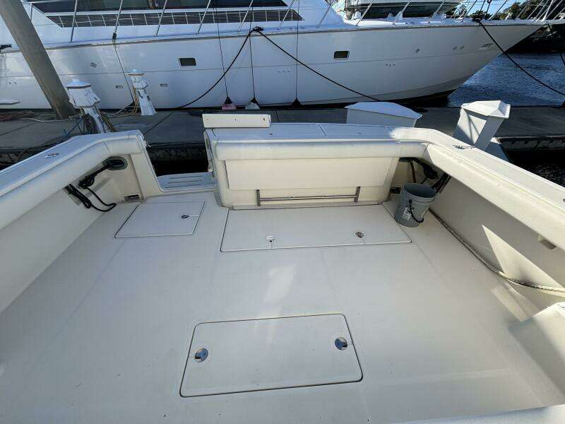 1993 Tiara Yachts 4300 Convertible
