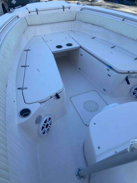 2007 Grady-White Chase 273