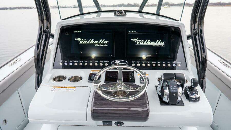 2023 Valhalla Boatworks V-33