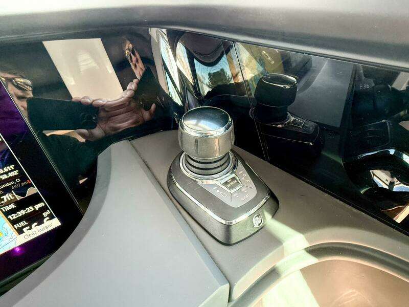 2024 Axopar 45 XC Cross Cabin