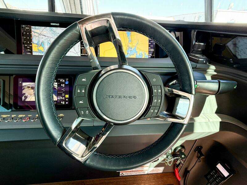 2024 Axopar 45 XC Cross Cabin