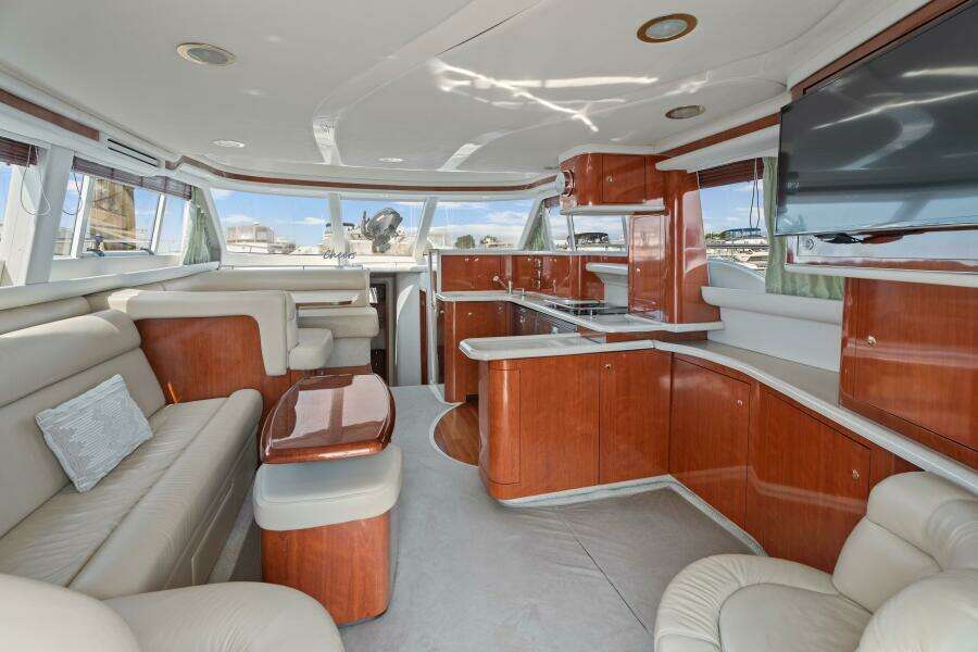 2003 Sea Ray 480 Sedan Bridge