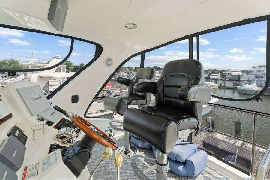 2003 Sea Ray 480 Sedan Bridge