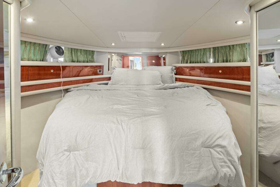 2003 Sea Ray 480 Sedan Bridge