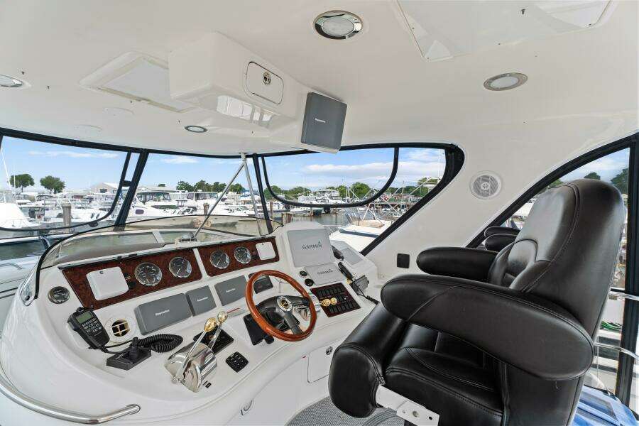 2003 Sea Ray 480 Sedan Bridge