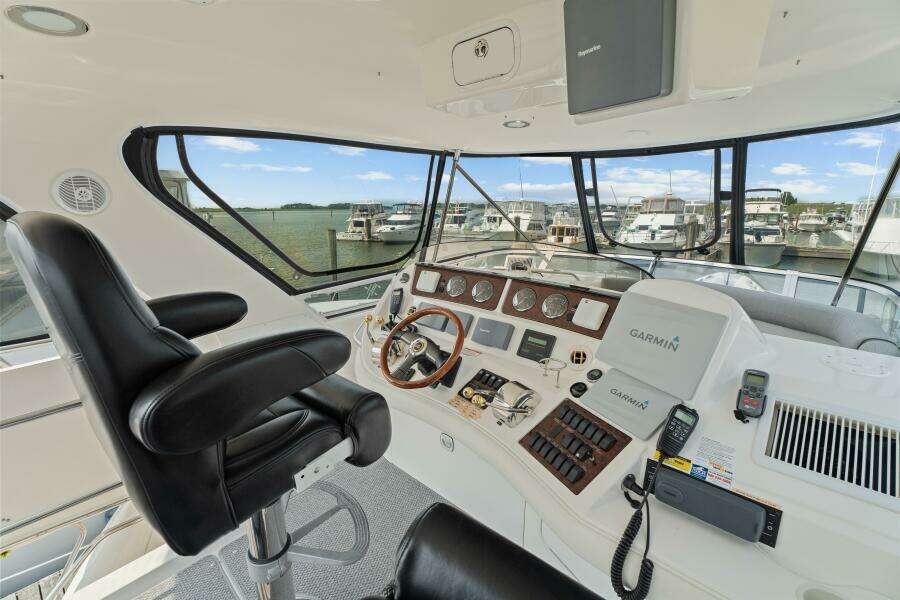 2003 Sea Ray 480 Sedan Bridge