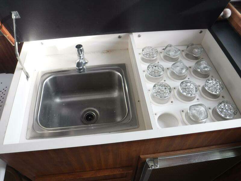 1979 Hatteras 46 Convertible