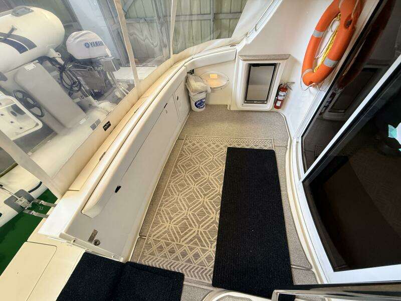 2006 Silverton 38 Sport Bridge