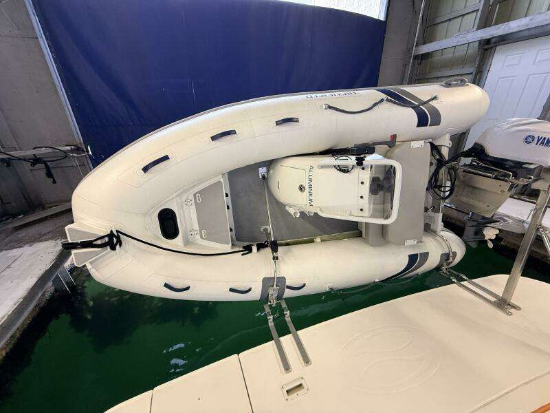 2006 Silverton 38 Sport Bridge