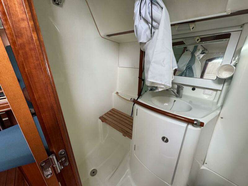 2002 Beneteau 361