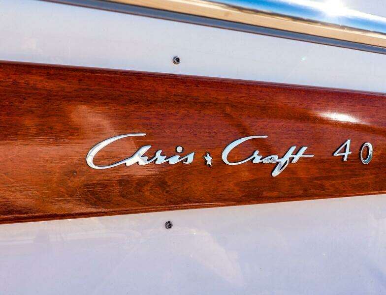 2005 Chris-Craft 