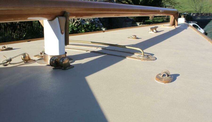 2014 Herreshoff Buzzard Bay 15