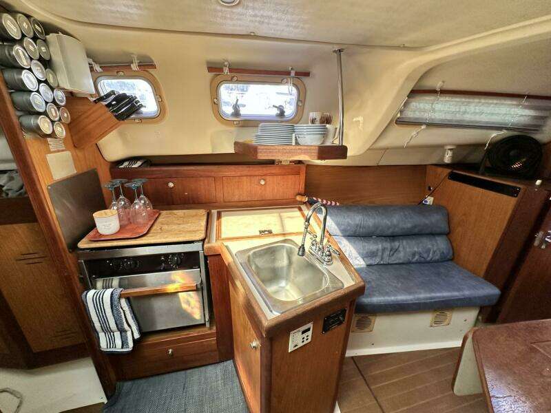2000 Hunter 290