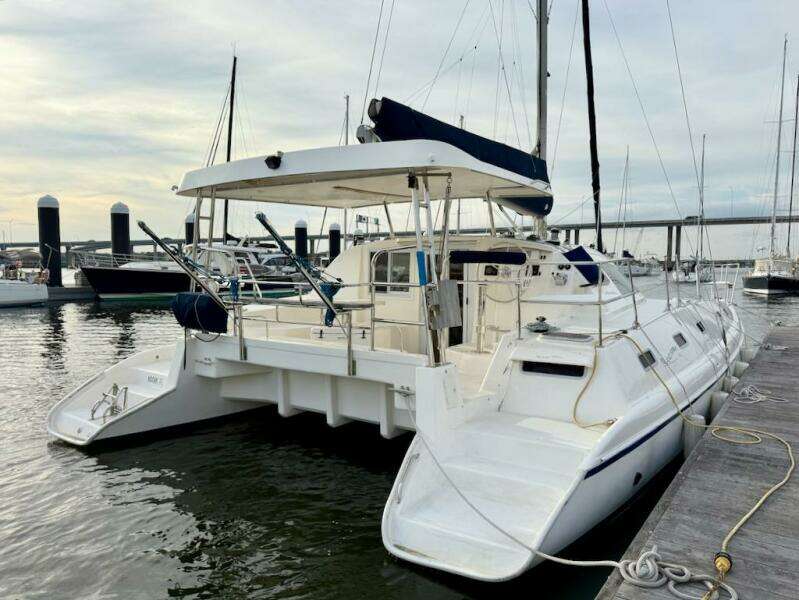 2006 Island Spirit 401