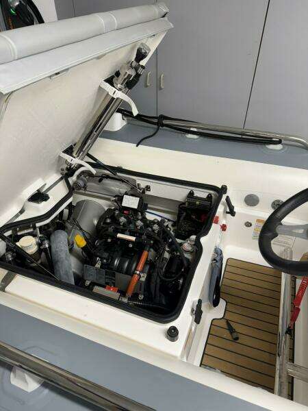 2024 Williams Jet Tenders Sportjet 345