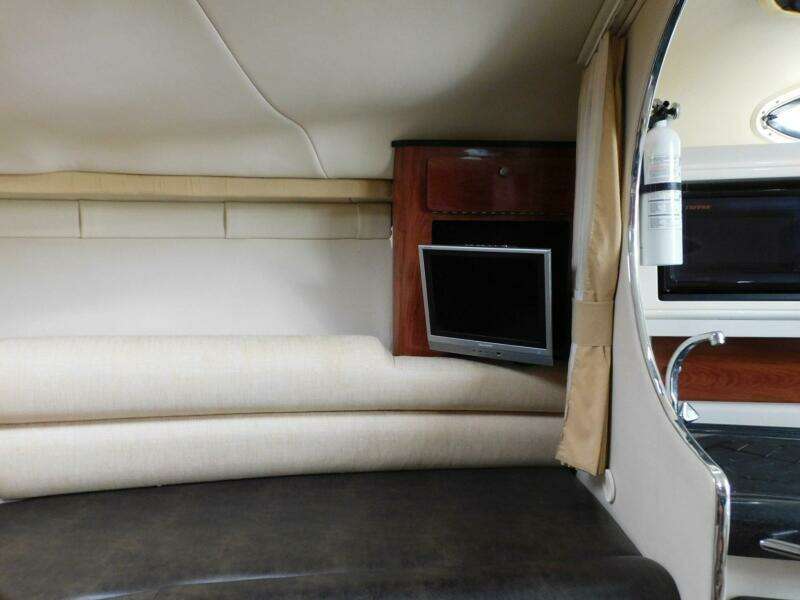 2006 Monterey 302 Sport Cruiser