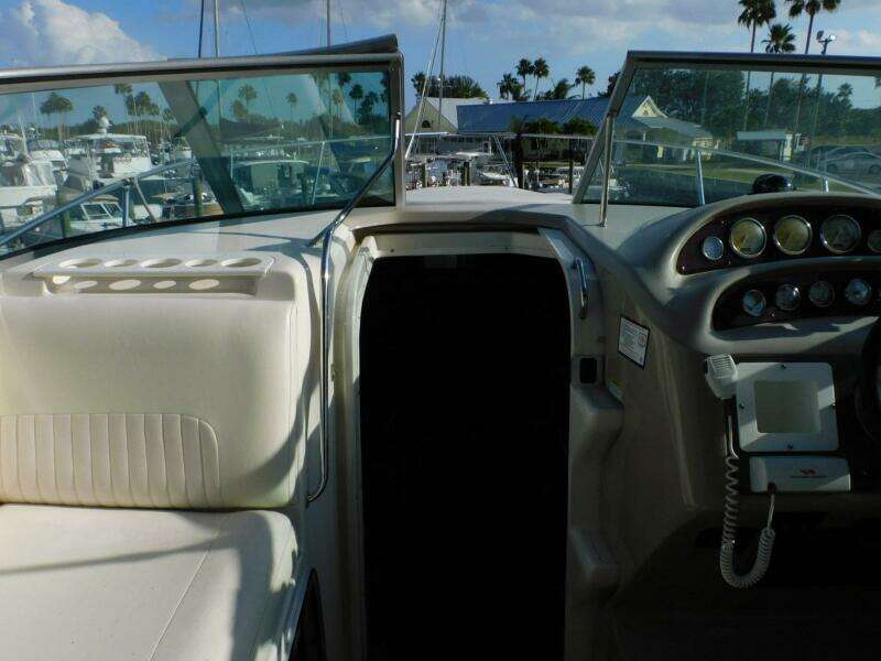 2006 Monterey 302 Sport Cruiser