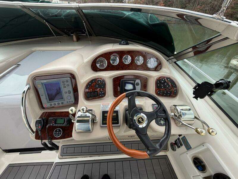 2004 Sea Ray 340 Sundancer