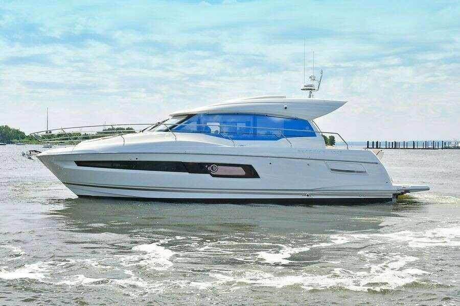 2020 Prestige 460S