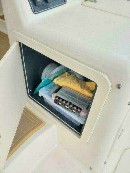 2018 Grady-White 330 Express