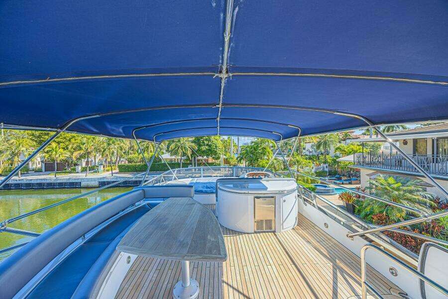 2006 Sunseeker 75 Yacht