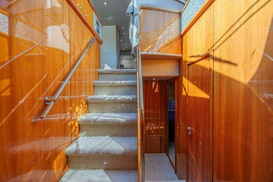 2006 Sunseeker 75 Yacht