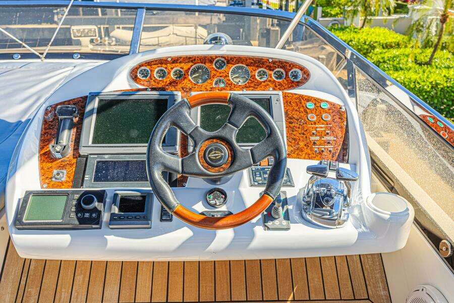 2006 Sunseeker 75 Yacht
