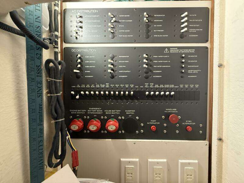 2004 Tiara Yachts 42 "Grande Gator" -