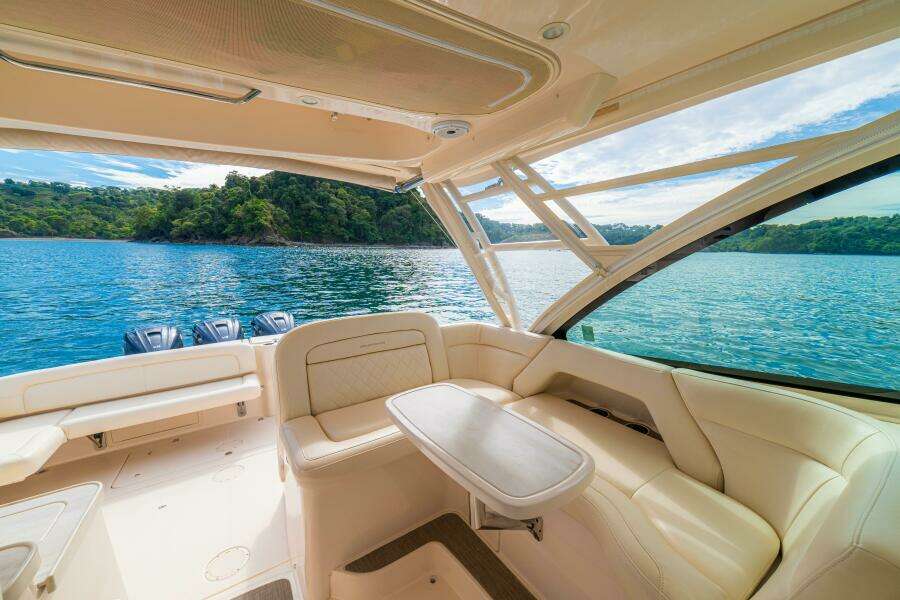 2020 Grady-White 375 Freedom DOS AMIGOS