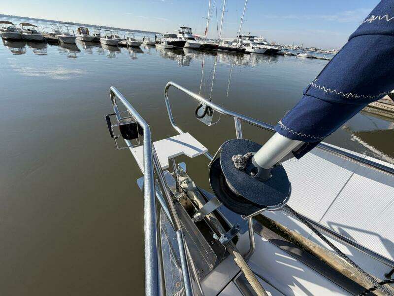 2004 Beneteau 57 Center Cockpit