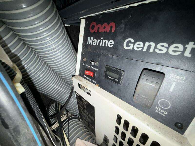 2004 Beneteau 57 Center Cockpit