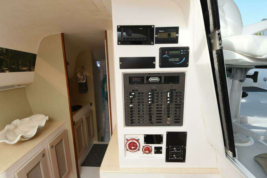 2015 Maine Cat MC 41