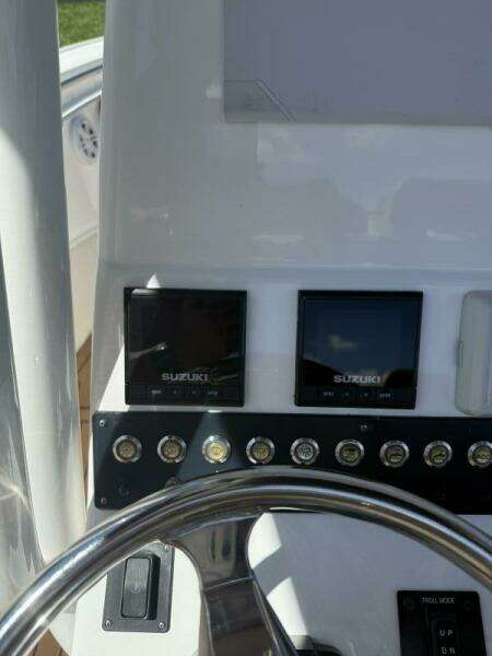 2019 Cape Horn 27 XS